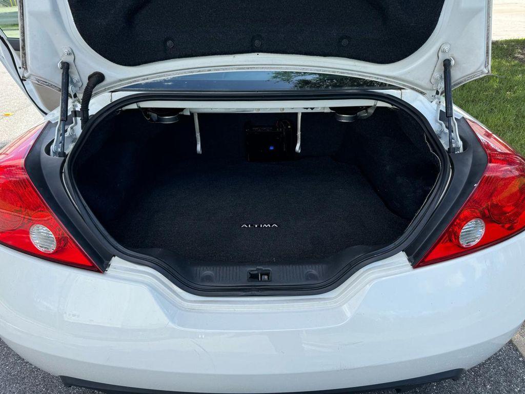 used 2011 Nissan Altima car