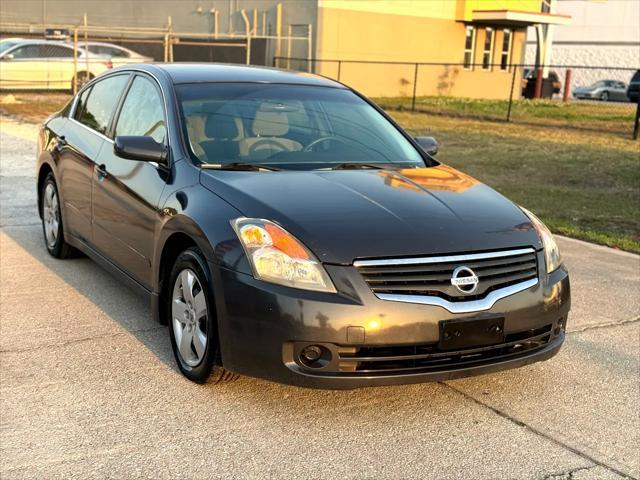 used 2008 Nissan Altima car, priced at $3,900