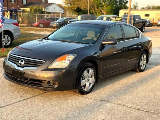 used 2008 Nissan Altima car, priced at $3,900