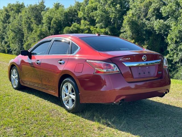 used 2014 Nissan Altima car, priced at $5,500