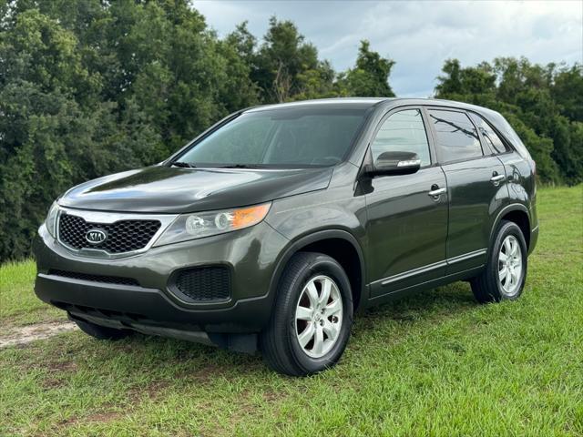 used 2013 Kia Sorento car, priced at $4,400