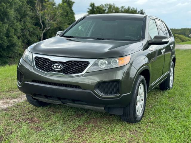 used 2013 Kia Sorento car, priced at $4,400