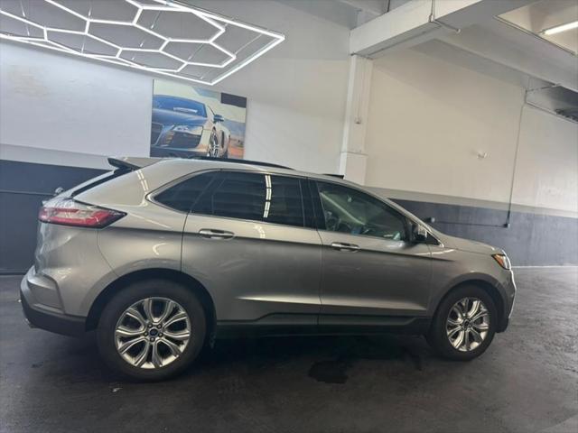 used 2021 Ford Edge car, priced at $17,995