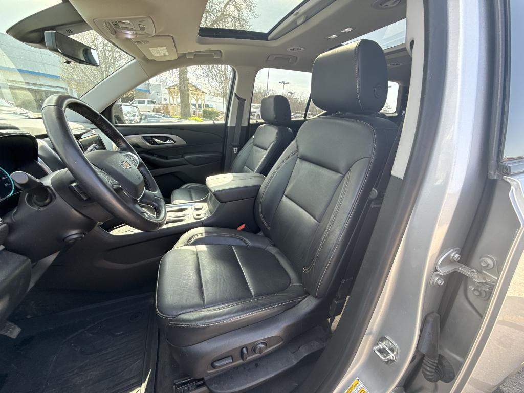 used 2020 Chevrolet Traverse car, priced at $34,895