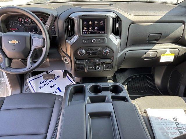 new 2025 Chevrolet Silverado 3500 car, priced at $70,687