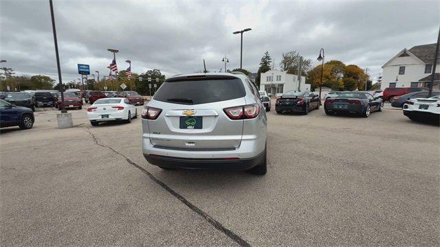 used 2017 Chevrolet Traverse car, priced at $12,889