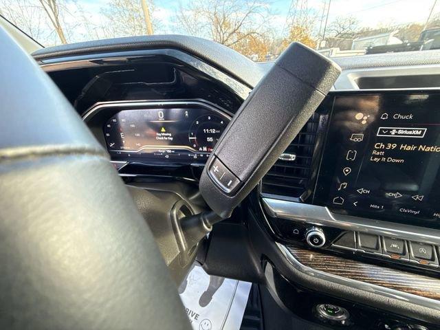 used 2024 GMC Sierra 1500 car, priced at $38,615