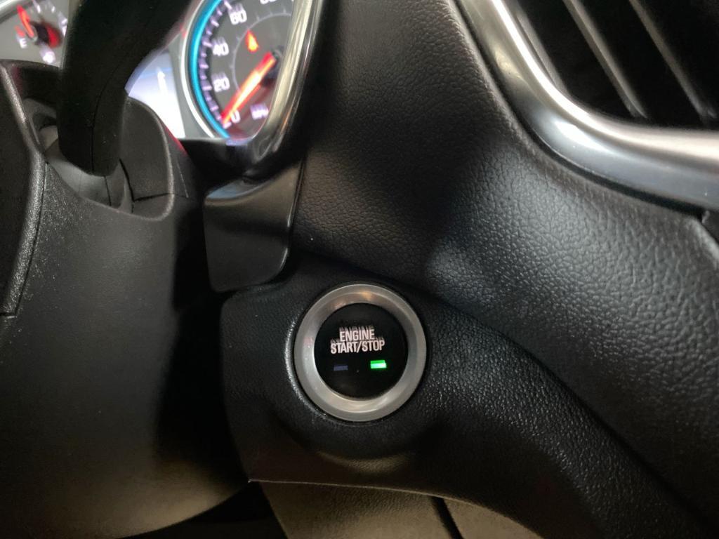 used 2023 Chevrolet Equinox car