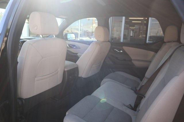 used 2022 Chevrolet Traverse car, priced at $19,997