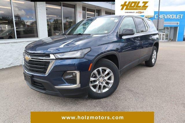 used 2023 Chevrolet Traverse car, priced at $32,494