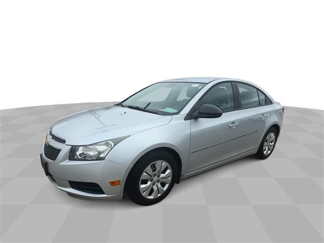 used 2014 Chevrolet Cruze car, priced at $7,287