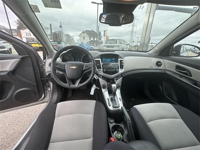 used 2014 Chevrolet Cruze car, priced at $7,287