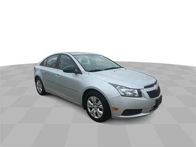 used 2014 Chevrolet Cruze car, priced at $7,287