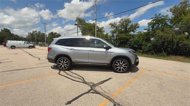 used 2019 Honda Pilot car, priced at $28,894