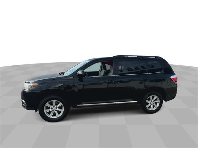 used 2012 Toyota Highlander car, priced at $11,898