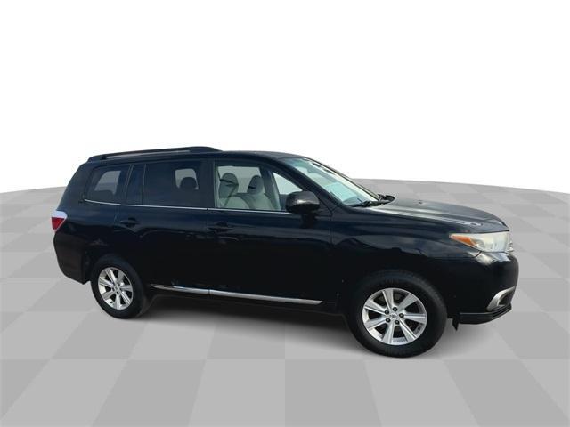 used 2012 Toyota Highlander car, priced at $11,898