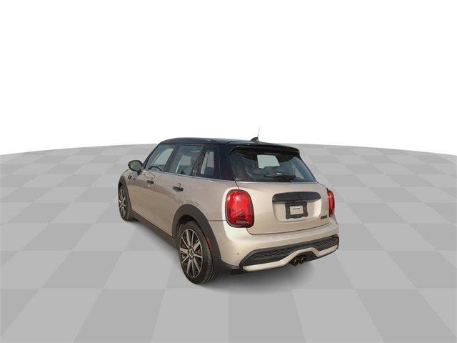 used 2023 MINI Hardtop car, priced at $27,210