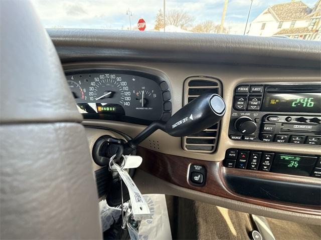 used 2001 Buick Park Avenue car, priced at $7,987