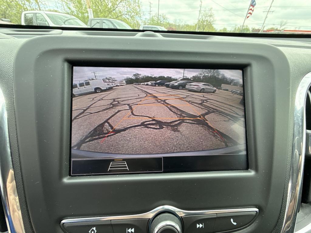 used 2023 Chevrolet Equinox car, priced at $23,902