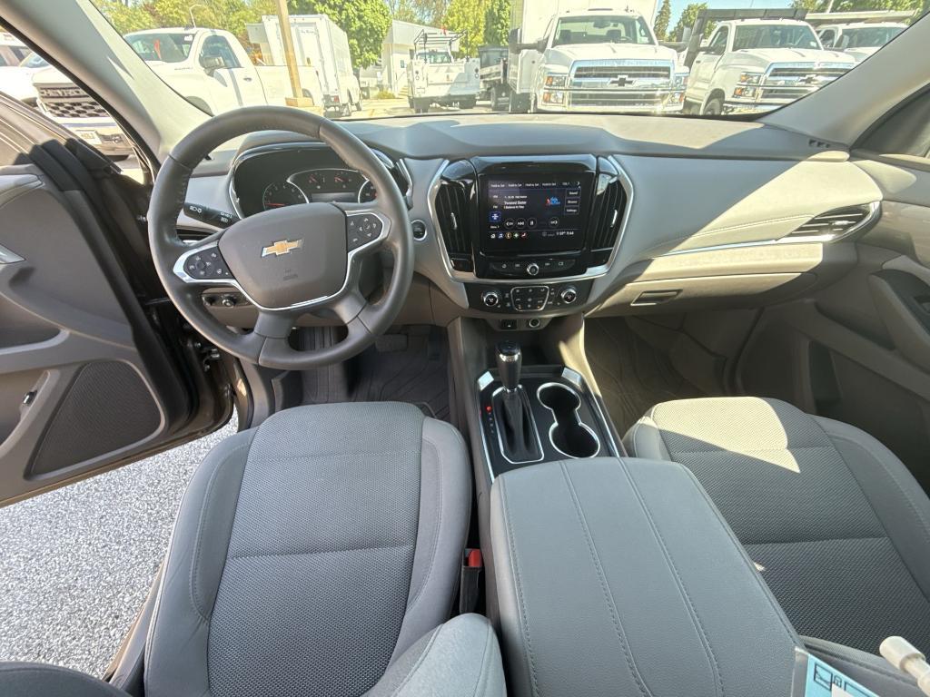 used 2020 Chevrolet Traverse car, priced at $24,701