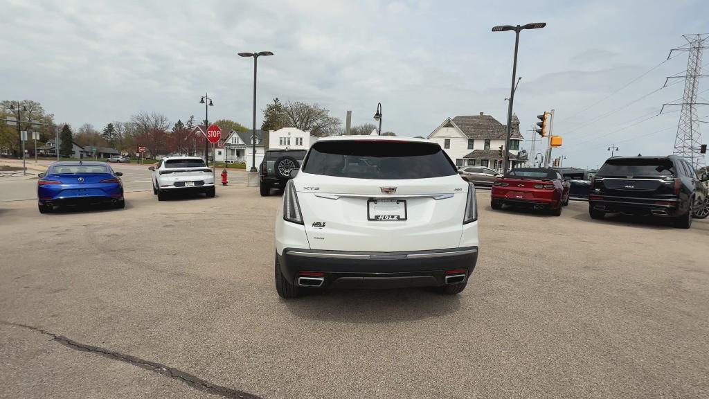 used 2022 Cadillac XT5 car, priced at $41,275