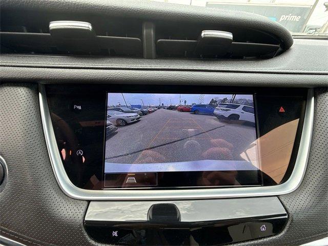 used 2022 Cadillac XT5 car, priced at $38,994