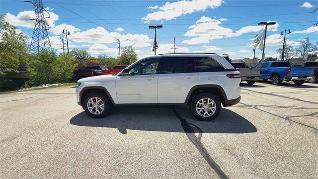 used 2023 Jeep Grand Cherokee car, priced at $32,997