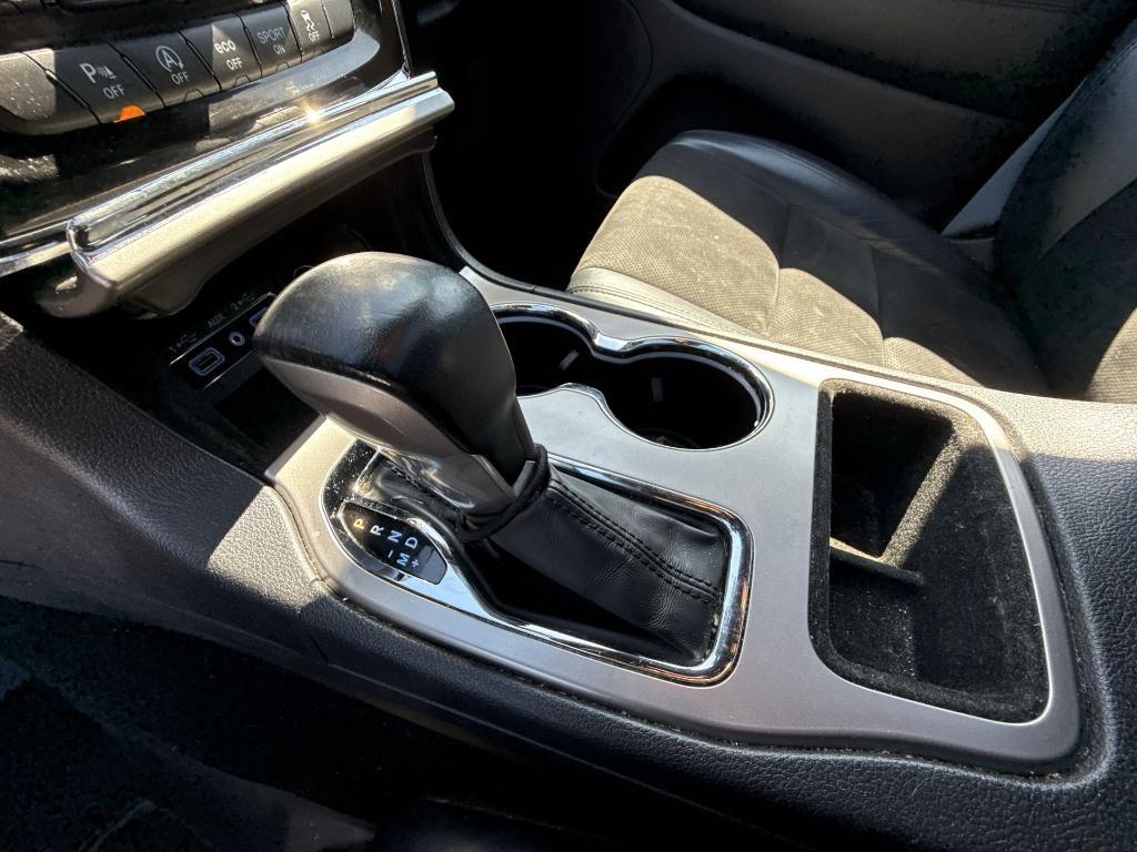 used 2021 Jeep Grand Cherokee car, priced at $27,991