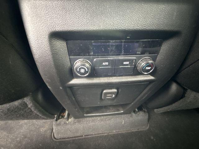 used 2022 Chevrolet Traverse car, priced at $25,924