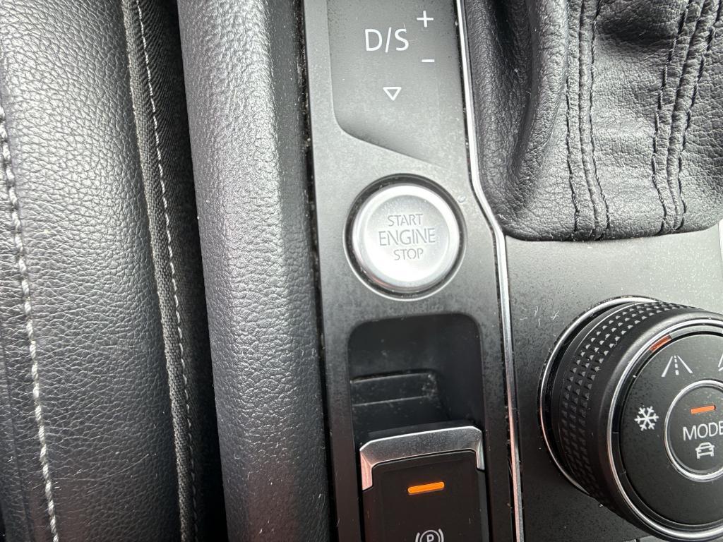 used 2018 Volkswagen Atlas car, priced at $20,281