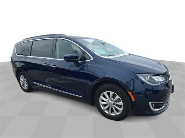 used 2017 Chrysler Pacifica car, priced at $15,988