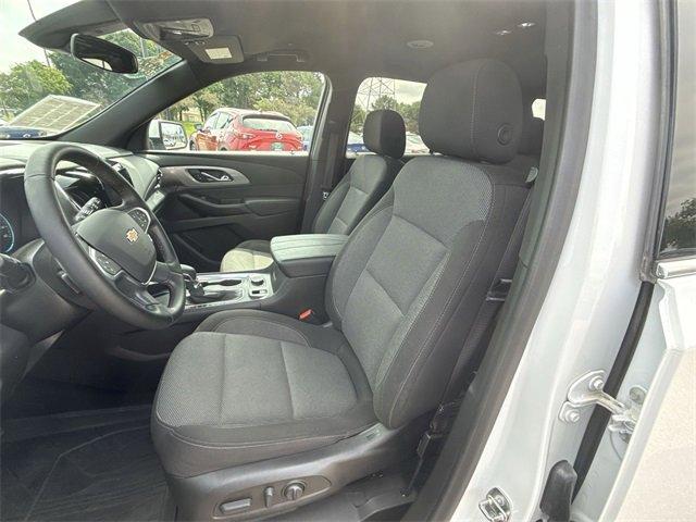 used 2023 Chevrolet Traverse car, priced at $33,758