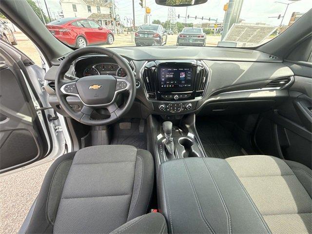 used 2023 Chevrolet Traverse car, priced at $33,758