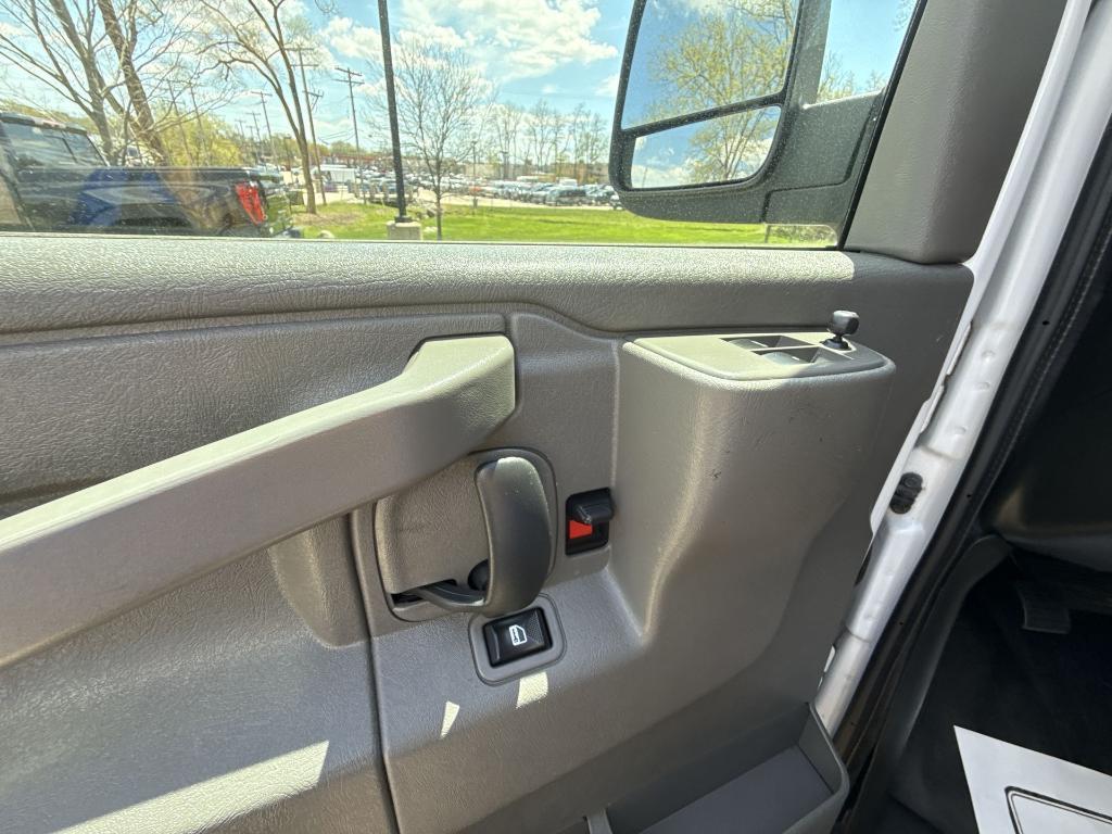 used 2022 GMC Savana 2500 car, priced at $35,989