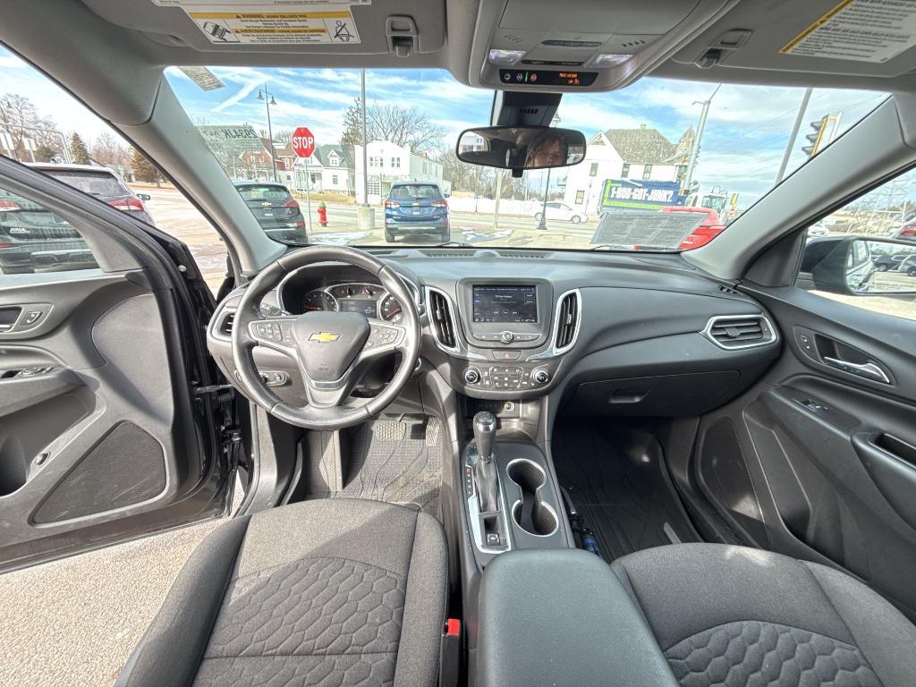 used 2021 Chevrolet Equinox car, priced at $21,280