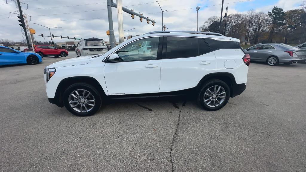 used 2022 GMC Terrain car, priced at $26,989