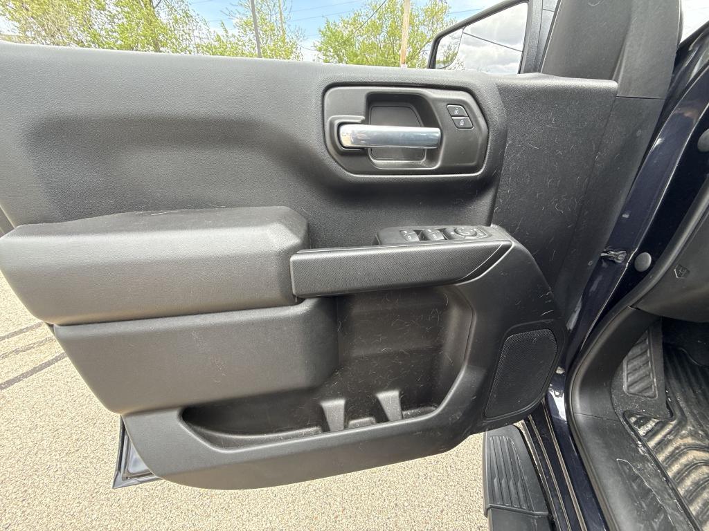 used 2022 Chevrolet Silverado 1500 car, priced at $38,995