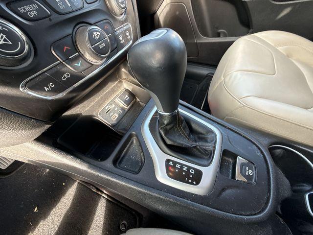 used 2018 Jeep Cherokee car, priced at $15,210