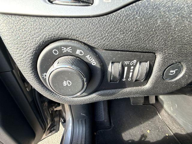 used 2018 Jeep Cherokee car, priced at $15,210