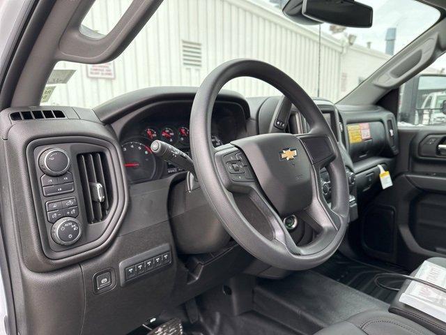 new 2025 Chevrolet Silverado 3500 car, priced at $70,593