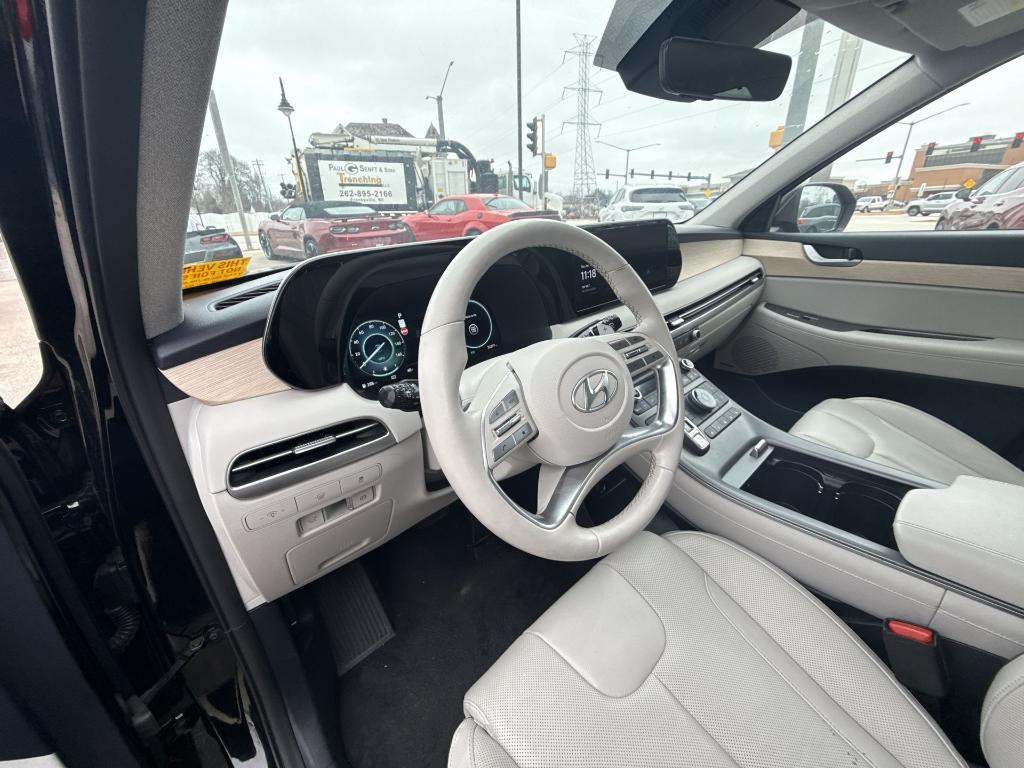 used 2024 Hyundai Palisade car, priced at $41,306