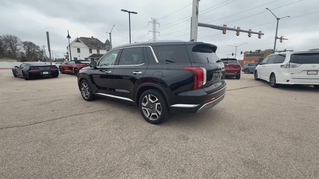 used 2024 Hyundai Palisade car, priced at $41,306