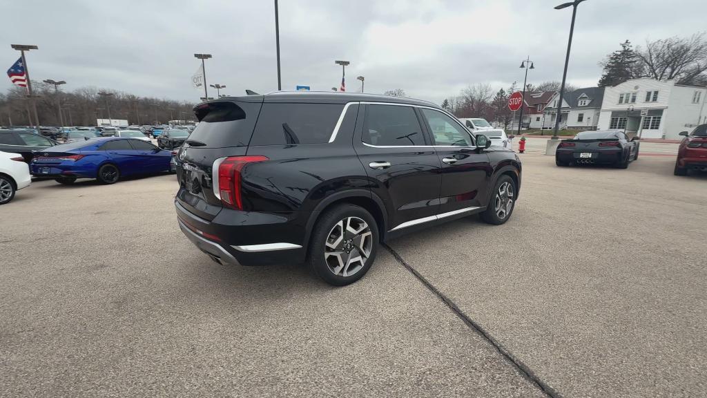 used 2024 Hyundai Palisade car, priced at $41,306