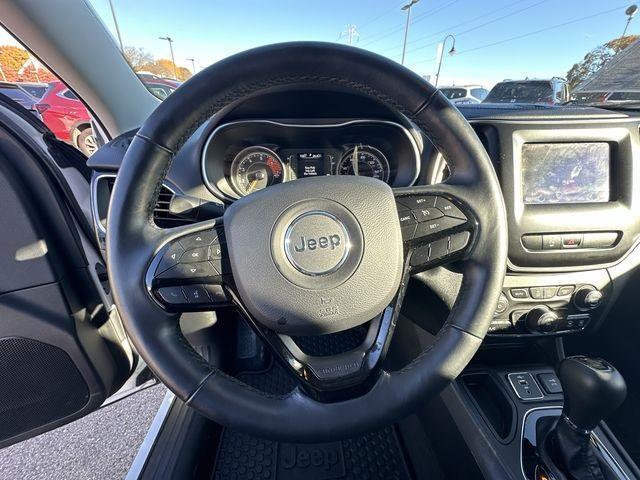 used 2019 Jeep Cherokee car, priced at $19,498