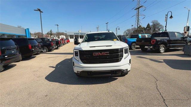 used 2023 GMC Sierra 1500 car, priced at $42,962