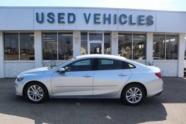 used 2018 Chevrolet Malibu car, priced at $16,560