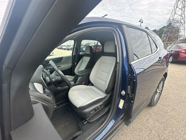 used 2022 Chevrolet Equinox car, priced at $25,986