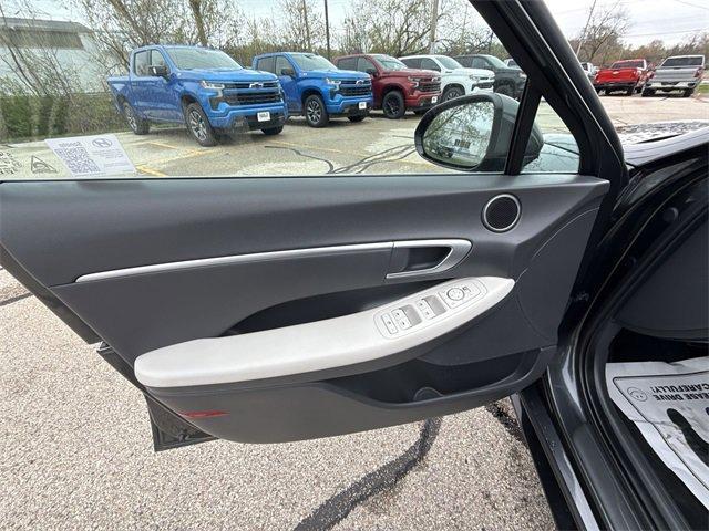 used 2024 Hyundai Sonata car, priced at $23,536
