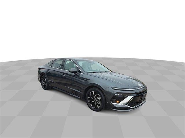 used 2024 Hyundai Sonata car, priced at $23,536