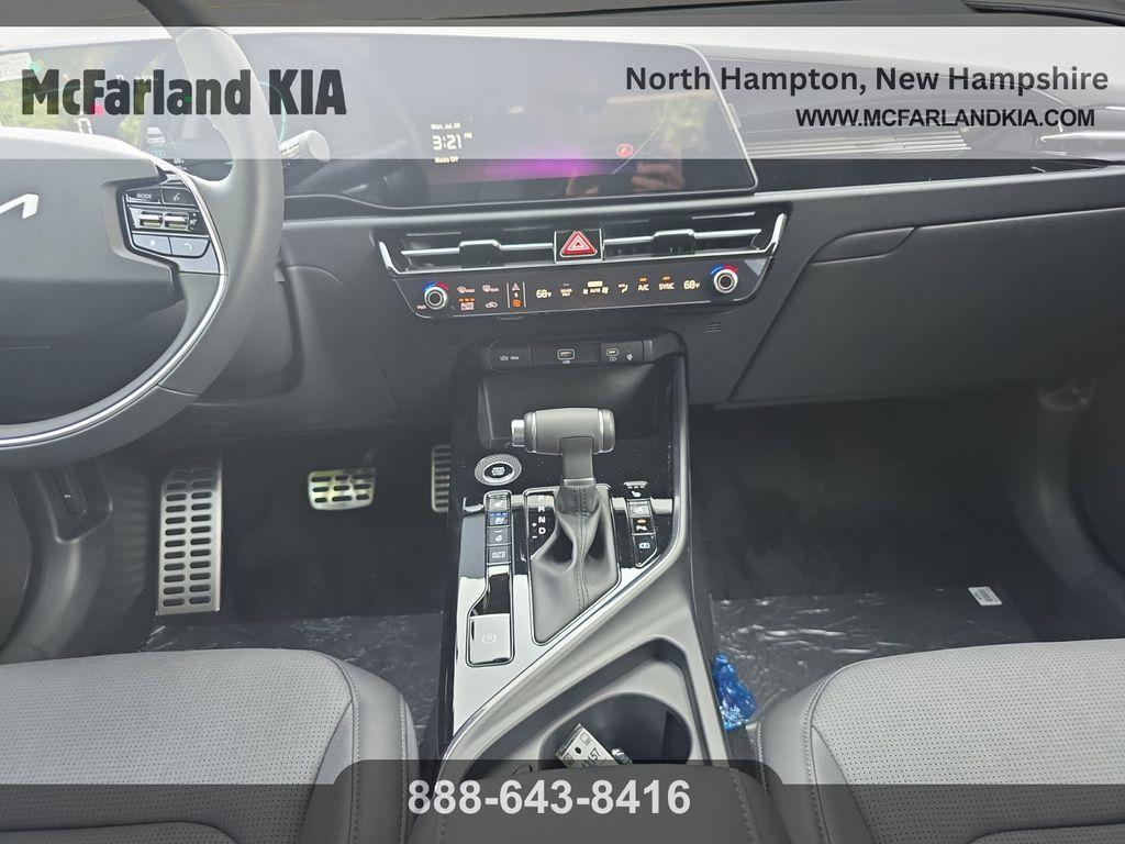new 2025 Kia Niro car, priced at $31,873
